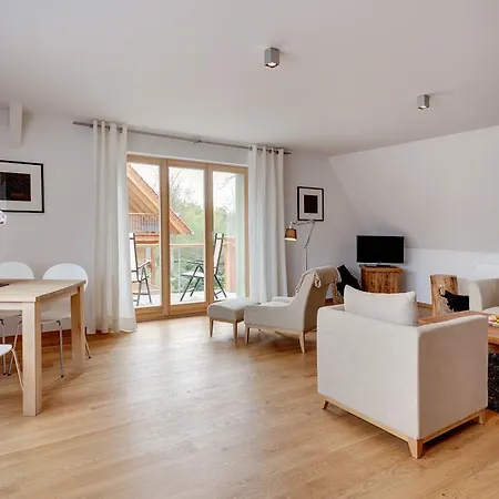 Ξενοδοχείο Hotel Strandhaus - Boutique Resort & Spa 4*