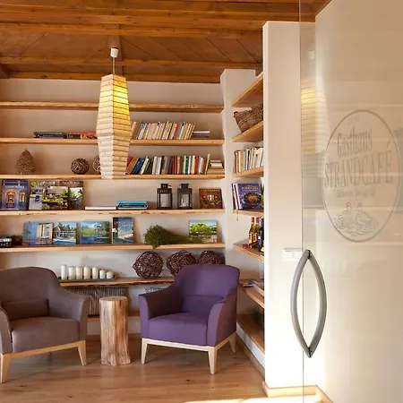 Ξενοδοχείο Hotel Strandhaus - Boutique Resort & Spa 4*