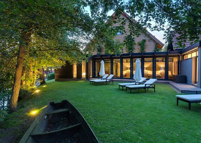 Hotel Strandhaus - Boutique & 4*